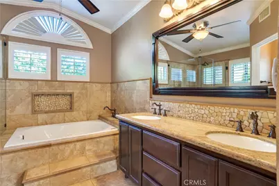 28340 Pino, Highland, CA 92346 - Photo 24