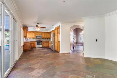 28340 Pino, Highland, CA 92346 - Photo 12