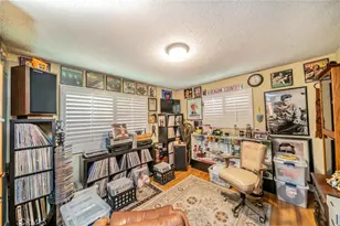 34986 Comberton, Yucaipa, CA 92399 - Photo 16