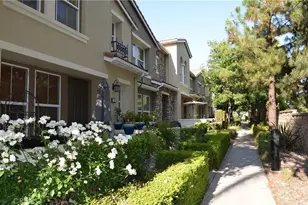 15723 Parkhouse, Fontana, CA 92336 - Photo 2