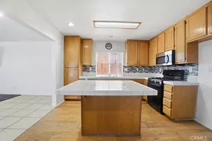 8541 Dove Creek, Hesperia, CA 92344 - Photo 14