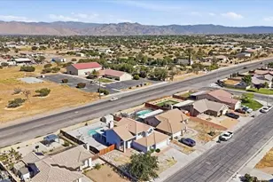8541 Dove Creek, Hesperia, CA 92344 - Photo 40