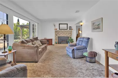 15884 El Centro Street, Hesperia, CA 92345 - Photo 6