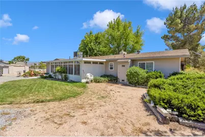 15884 El Centro Street, Hesperia, CA 92345 - Photo 26