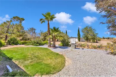 15884 El Centro Street, Hesperia, CA 92345 - Photo 44