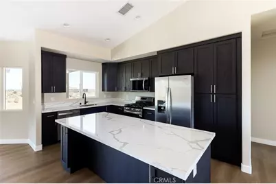 11152 Chipmunk Road, Apple Valley, CA 92308 - Photo 32