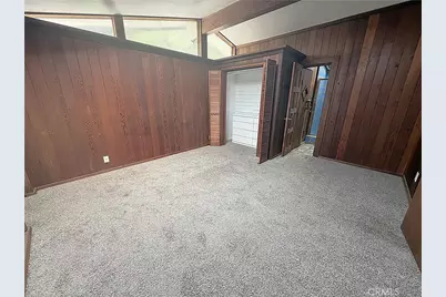 22238 Flanco Road, Woodland Hills, CA 91364 - Photo 16