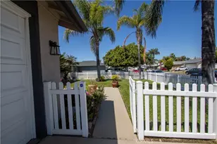 25289 Old Farm St, Moreno Valley, CA 92553 - Photo 8