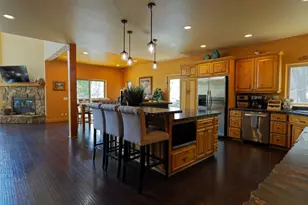 756 Brentwood, Lake Arrowhead, CA 92352 - Photo 32