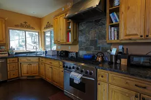 756 Brentwood, Lake Arrowhead, CA 92352 - Photo 32
