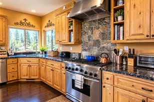 756 Brentwood, Lake Arrowhead, CA 92352 - Photo 12