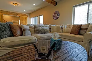 756 Brentwood, Lake Arrowhead, CA 92352 - Photo 18