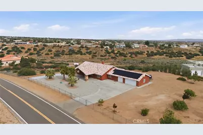 9512 Mesquite, Phelan, CA 92371 - Photo 2