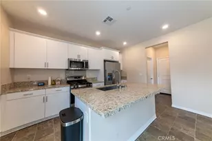 2464 Gunner Ridge, Rialto, CA 92377 - Photo 8