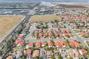 16933 Farwell, Fontana, CA 92336 - Photo 42