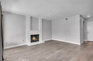 16933 Farwell, Fontana, CA 92336 - Photo 14