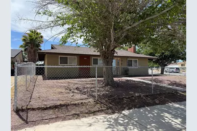 16037 Arroyo, Victorville, CA 92395 - Photo 2