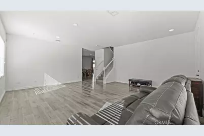 16590 Shoal Creek Lane, Fontana, CA 92336 - Photo 8