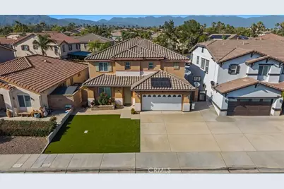 16590 Shoal Creek Lane, Fontana, CA 92336 - Photo 2