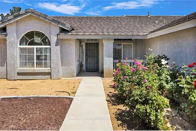 13863 Coachella Road, Apple Valley, CA 92307 - Photo 4