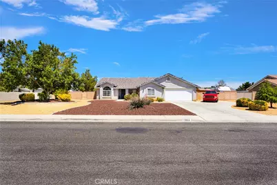 13863 Coachella Road, Apple Valley, CA 92307 - Photo 2