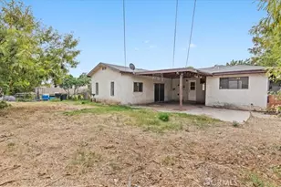 19008 Grove Pl, Bloomington, CA 92316 - Photo 28