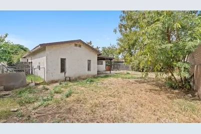 19008 Grove, Bloomington, CA 92316 - Photo 30