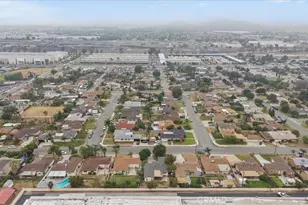 19008 Grove Pl, Bloomington, CA 92316 - Photo 44