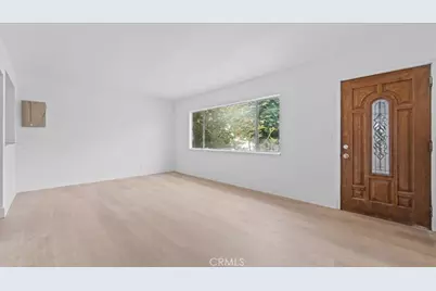 19008 Grove, Bloomington, CA 92316 - Photo 6