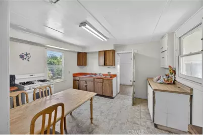 35045 Avenue C, Yucaipa, CA 92399 - Photo 14