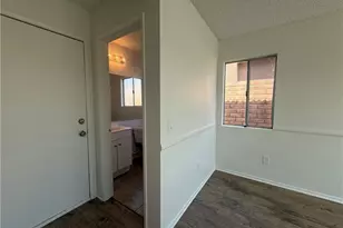 21391 Blossom Hill Ln, Moreno Valley, CA 92557 - Photo 20