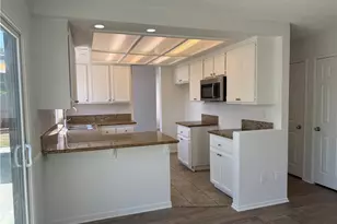 21391 Blossom Hill Ln, Moreno Valley, CA 92557 - Photo 16