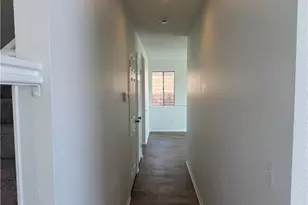 21391 Blossom Hill Ln, Moreno Valley, CA 92557 - Photo 12