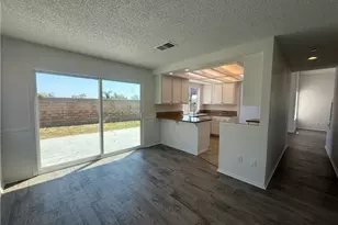 21391 Blossom Hill Ln, Moreno Valley, CA 92557 - Photo 14