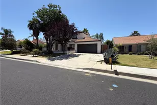23615 Breezy Meadow Ct, Moreno Valley, CA 92557 - Photo 2