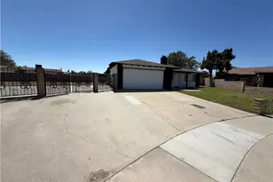 15820 Rainbow Dr, Fontana, CA 92335 - Photo 2