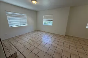 4726 Pickford St, Los Angeles, CA 90019 - Photo 12