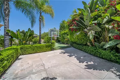 1350 Bentley Court, West Covina, CA 91791 - Photo 22