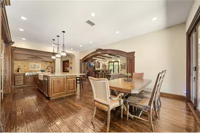 1350 Bentley Court, West Covina, CA 91791 - Photo 36