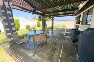 22561 Catania, Laguna Hills, CA 92653 - Photo 8
