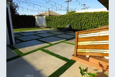 725 W 111th Street, Los Angeles, CA 90044 - Photo 38