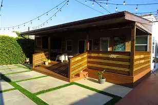 725 W 111th St, Los Angeles, CA 90044 - Photo 36