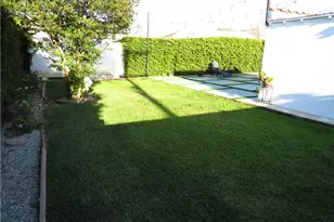 725 W 111th St, Los Angeles, CA 90044 - Photo 40