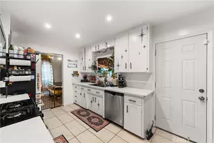 114 S Tamarisk, Rialto, CA 92376 - Photo 6