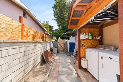 114 S Tamarisk, Rialto, CA 92376 - Photo 20