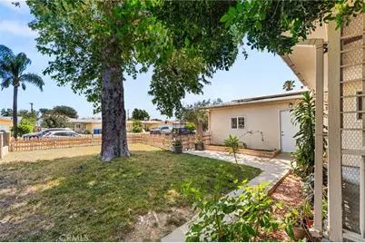 114 S Tamarisk, Rialto, CA 92376 - Photo 26