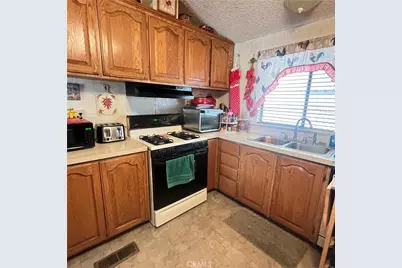 2598 Ayala Drive #124, Rialto, CA 92377 - Photo 6