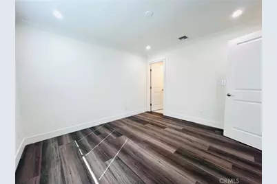 9010 Wilbur Avenue, Northridge, CA 91325 - Photo 12