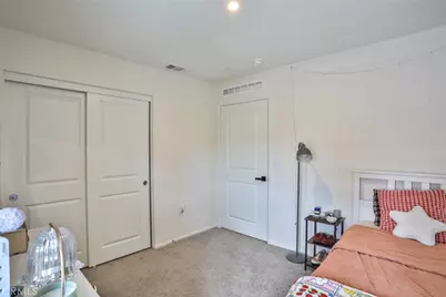6392 Sierra Vista #5, Fontana, CA 92336 - Photo 28