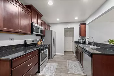13709 4th Street, Yucaipa, CA 92399 - Photo 12